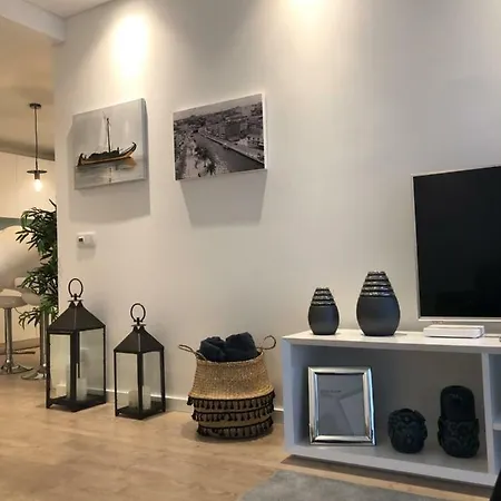 5 Estrelas Palace Апартаменты Авейру