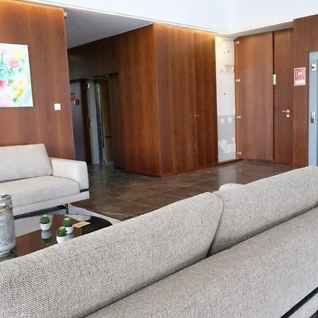 Апартаменты 5 Estrelas Palace Авейру